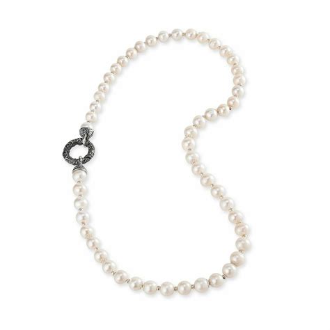 gerardo sacco collana chanel|Collana di Perle con chiusura in Argento .